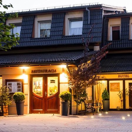 Hotel Relax Kęty Exterior foto